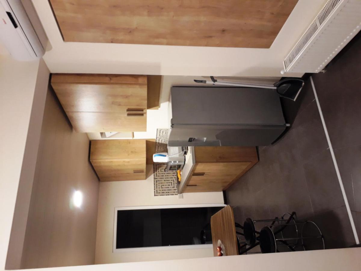 2 Bedroom Apartment In Chugureti Tbilisi Esterno foto