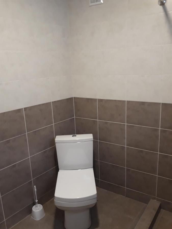 2 Bedroom Apartment In Chugureti Tbilisi Esterno foto